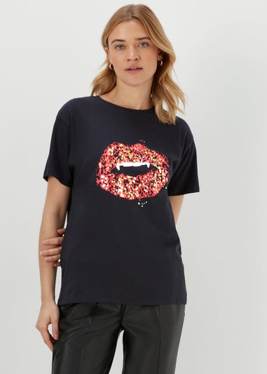 Black Halloween Lips T-Shirt