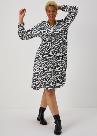 Black Zebra Print Long Sleeve Crinkle Midi Dress