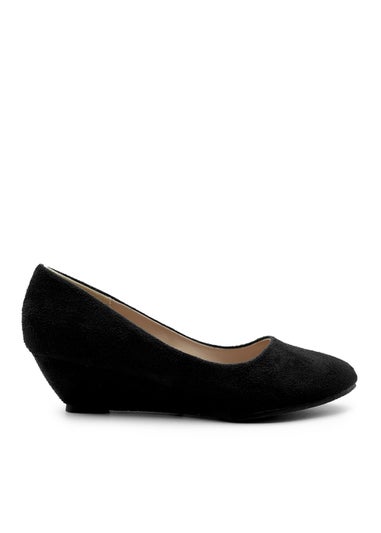 Where's That From Black Suede Kieran Low Wedge Court Shoes - Matalan