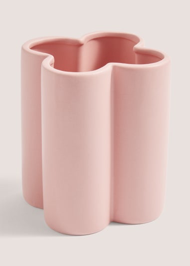 Pink Scallop Vase (15cm x 12cm)