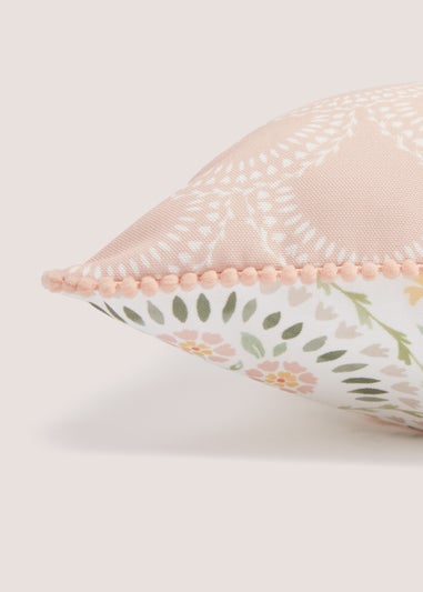 Floral Print Scallop Cushion (43cm x 43cm)