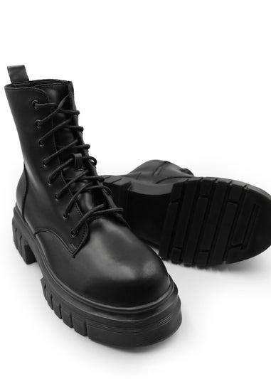 Where's That From Black Pu Hira Chunky Sole Ankle Boots