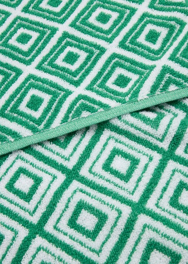 Green Geo Design Jacquard Towel