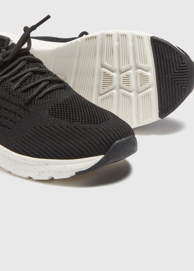 Souluxe Black Runner Trainers