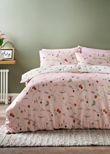 Pink Strawberry Duvet Set