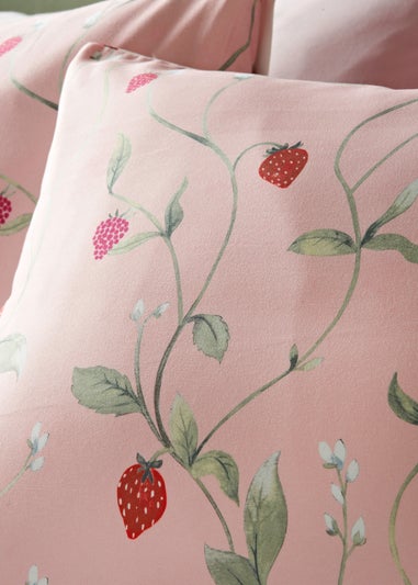 Pink Strawberry Duvet Set