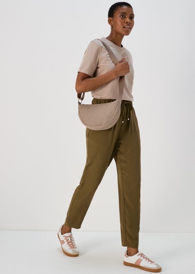 Olive Light Weight Tapered Trousers