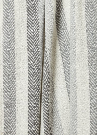 Grey Stripe Woven Throw (125cm x 150cm)