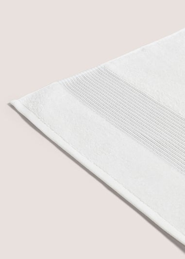 Grey & White 100% Cotton Bordered Linen Towels