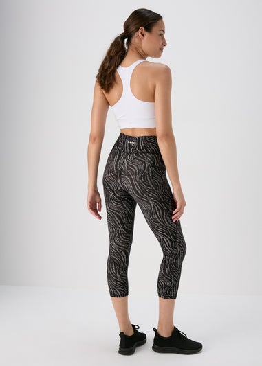 Souluxe Black Mono Printed Capri Leggings