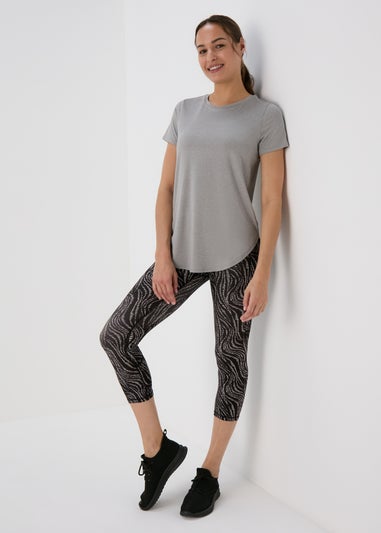 Souluxe Black Mono Printed Capri Leggings