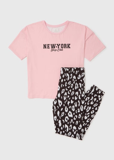 Pink New York Night Pyjama Set