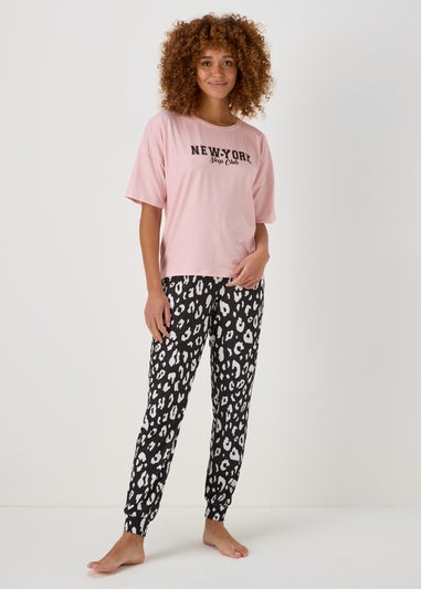 Pink New York Night Pyjama Set