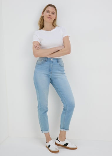 Light Wash Jolie Relaxed Fit Jeans