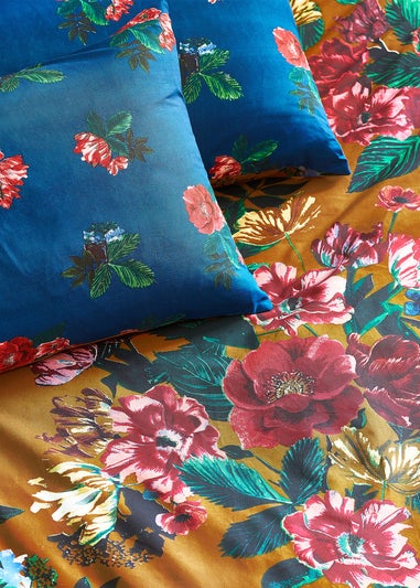 furn. Nadya Traditional Floral Duvet Cover Set