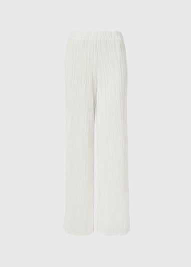 Cream Pleated Trousers