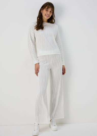 Cream Pleated Trousers