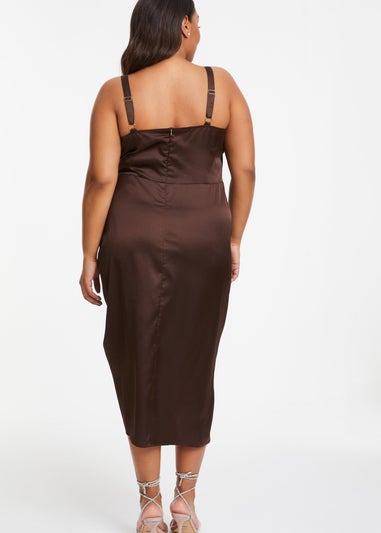 Quiz Brown Curve Satin Ruched Midi Dress