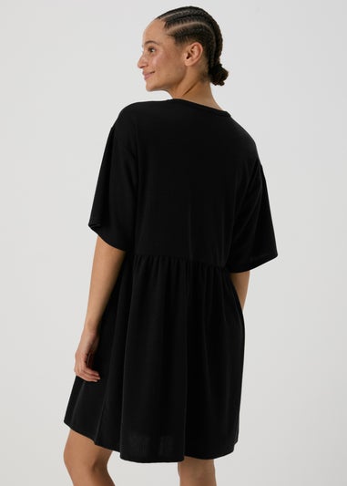 Black Pocket Front Smock Dress