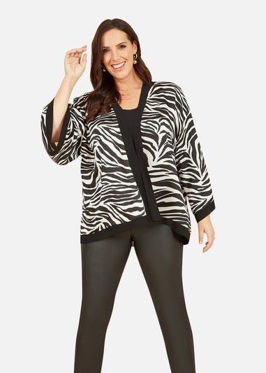 Mela Curve Zebra Print Satin Kimono