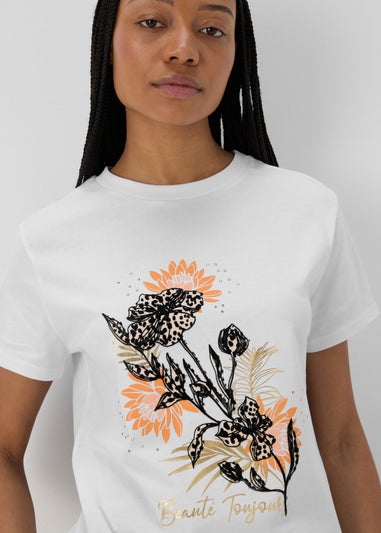 White Floral Graphic T-Shirt