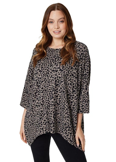 Izabel London Stone Leopard Print Oversized Top