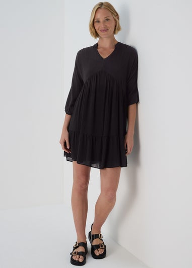 Black Crinkle Trim Smock Dress