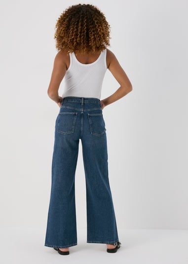 Mid Wash Wide Leg Jeans