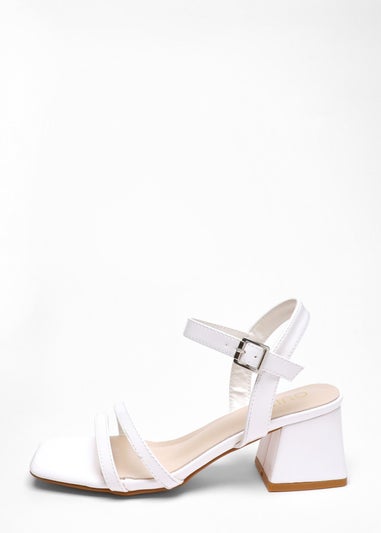 Quiz White Faux Leather Block Heel Sandal
