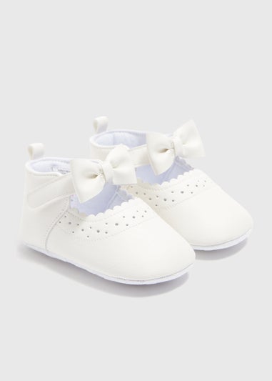 Baby White Mary Jane Shoes (Newborn-18mths)