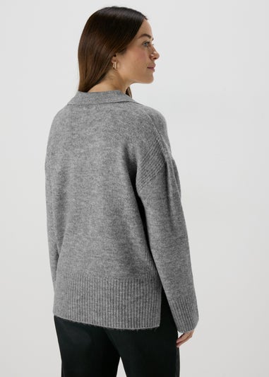 Grey Ribbed V-Neck Collar Jumper