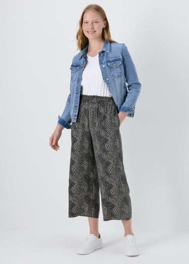 Black Mono Print Wide Leg Crop Trousers