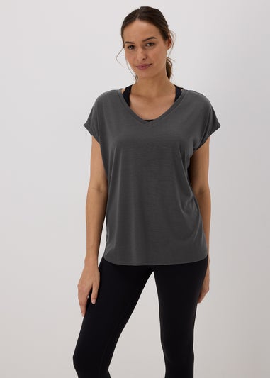 Souluxe Charcoal V Neck T-Shirt