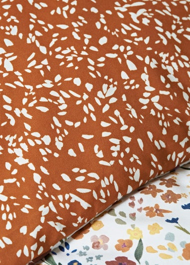 Orange Watercolour Floral Pattern Duvet Set