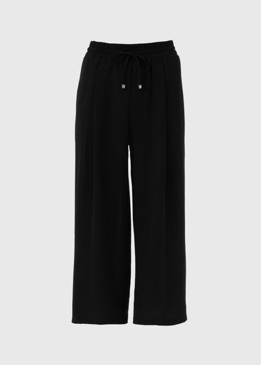 Black Airflow Cropped Trousers