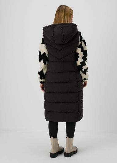 Black Long Padded Gilet