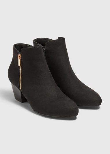 Black Side Zip Suede Boots