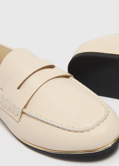 Cream Basic Loafer