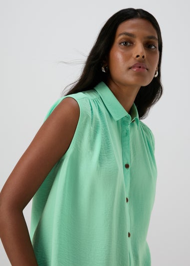 Turquoise Sleeveless Button Shirt