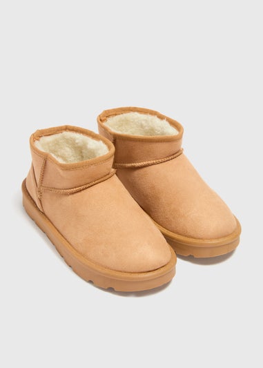 Girls snug boots hotsell