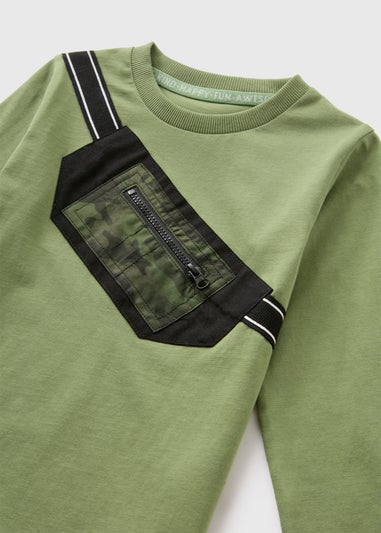 Boys Green Bag T-Shirt (1-7yrs)