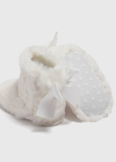 Baby Cream Faux Fur Slippers (6-18mths)