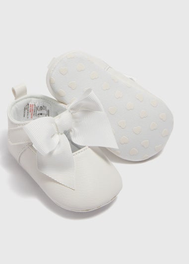 Baby White Ballet Flat Shoes (Newborn-18mths)