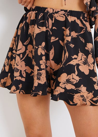 In The Style Black Floral Co Ord Shorts