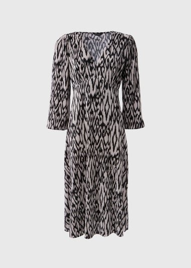 Et Vous Black Ikat Plisse Midi Dress