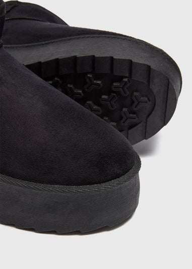 Black Platform Snug Boots