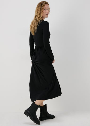 Black Long Sleeve Midi Dress