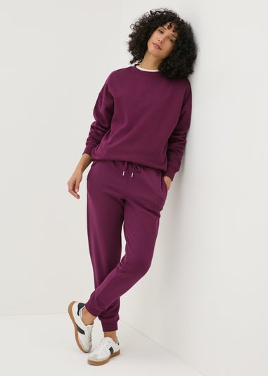 Burgundy Tapered Leg Jogging Bottoms