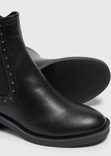 Black Pinstud Chelsea Boots