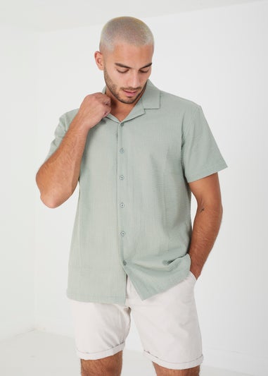 Brave Soul Green Luca Short Sleeve Fine Stripe Revere Collar Shirt